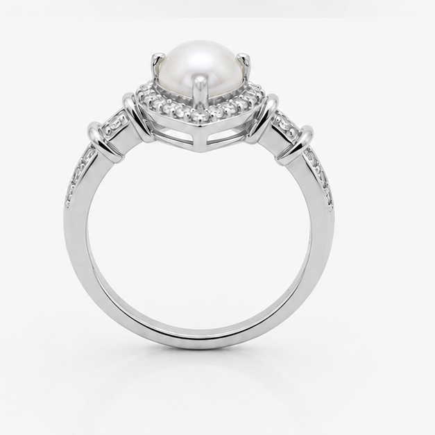 Pearl Luna Empress Ring