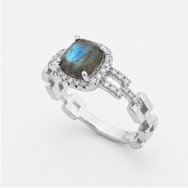 Labradorite Royal Heirloom Ring