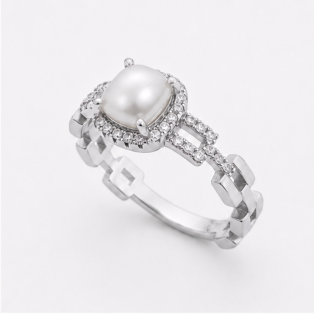 Pearl Royal Heirloom Ring