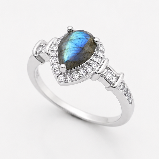 Labradorite Luna Empress Ring